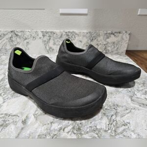 Oofos Oomg Recovery Shoes